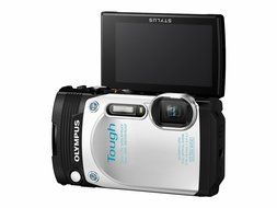 Olympus TG-870 Tough Waterproof Digital Camera (White) - International Version