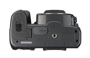 Pentax K-3 lens kit w/ 18-135mm WR 24MP SLR Camera with 3.2-Inch TFT LCD and 18-135mm WR f 3.5-5.6 (Black) N2