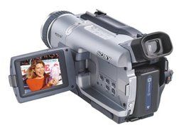 Sony DCRTRV230 Digital8 Camcorder (Discontinued by Manufacturer)
