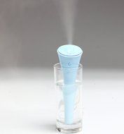 QH Silent USB Air Purifier Mini Humidifier For Office Home Car and Baby (Blue) N21