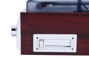 TechPlay ODC174WD SP, 3 speed turntable W/Cassette Player, Radio with presets, AUX in, RCA out, USB SD MP3 Encoding... N4