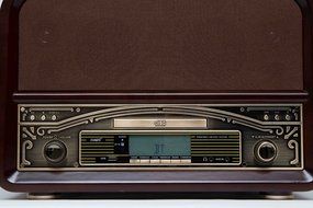 TechPlay TCP9560 BN High Power 20W Retro Wooden 3 Speed Bluetooth Turntable with CD Player, AM/FM Radio, USB...