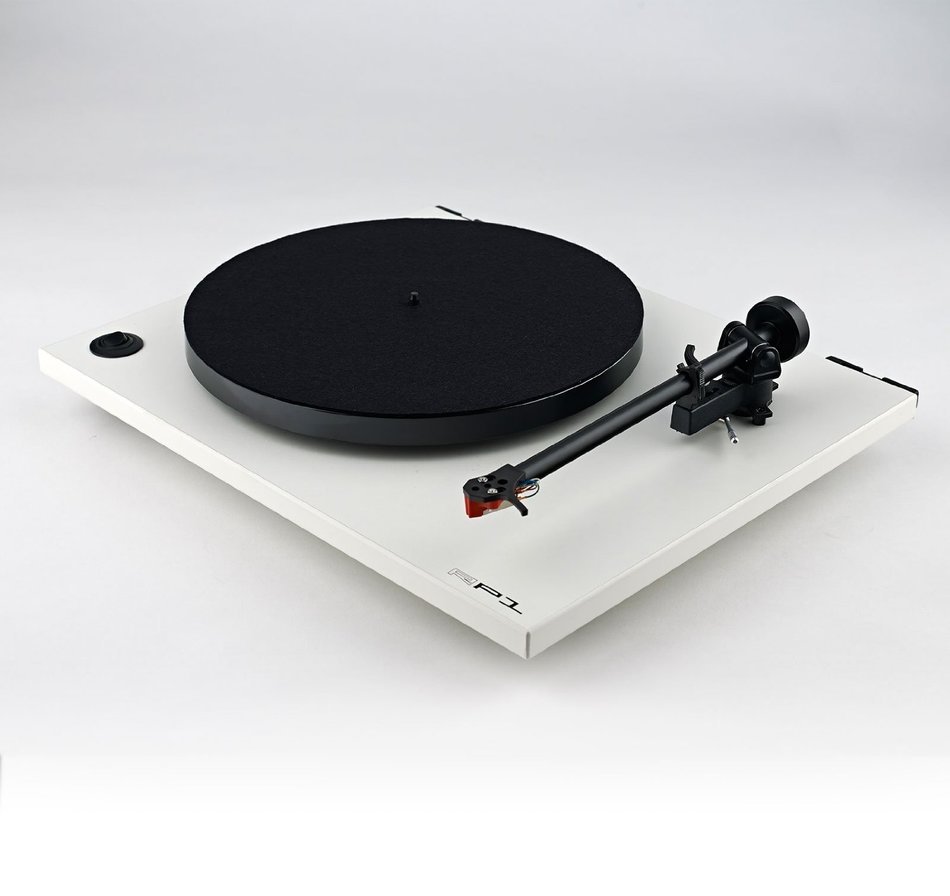 Rega - RP1 Turntable w/Performance Pack - Titanium N4