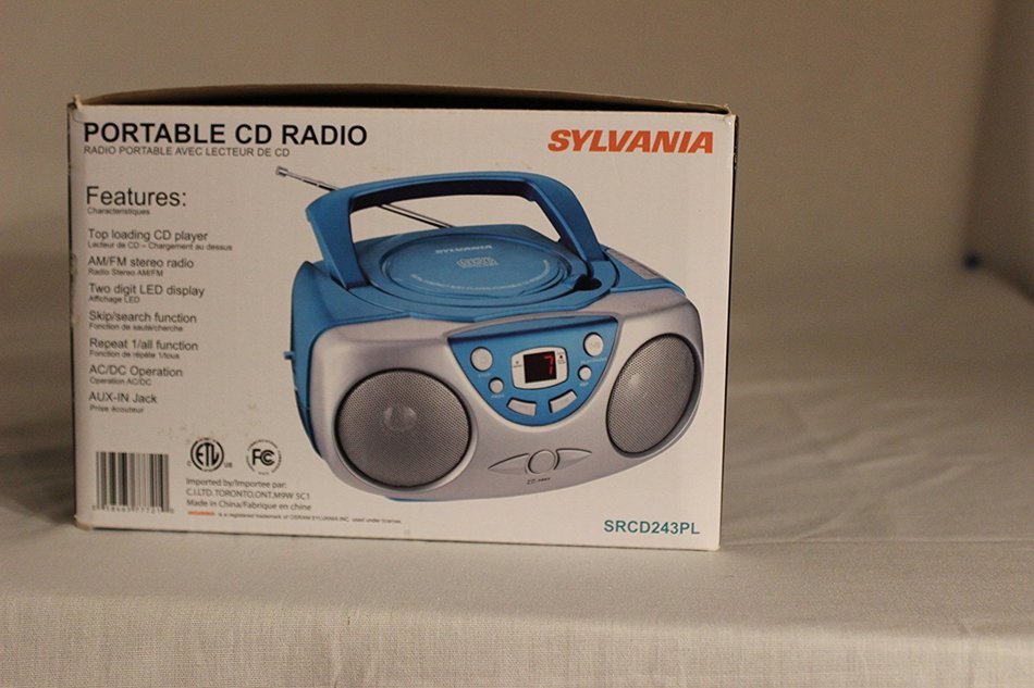 Sylvania SRCD243PL Portable CD Player with AM/FM Radio Boombox, Pink or Blue N2
