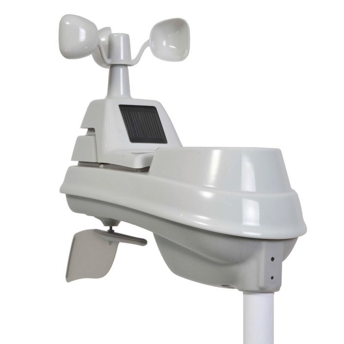AcuRite 01036 Pro Weather Station with PC Connect, 5-in-1 Weather Sensor and My AcuRite Remote Monitoring App