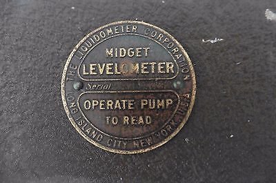 Vintage Midget LevelOMeter The Liquid-O-Meter Corp Fuel Storage Tank Level Gauge N4
