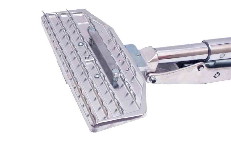 Echelon Power Carpet Stretcher with Case N2