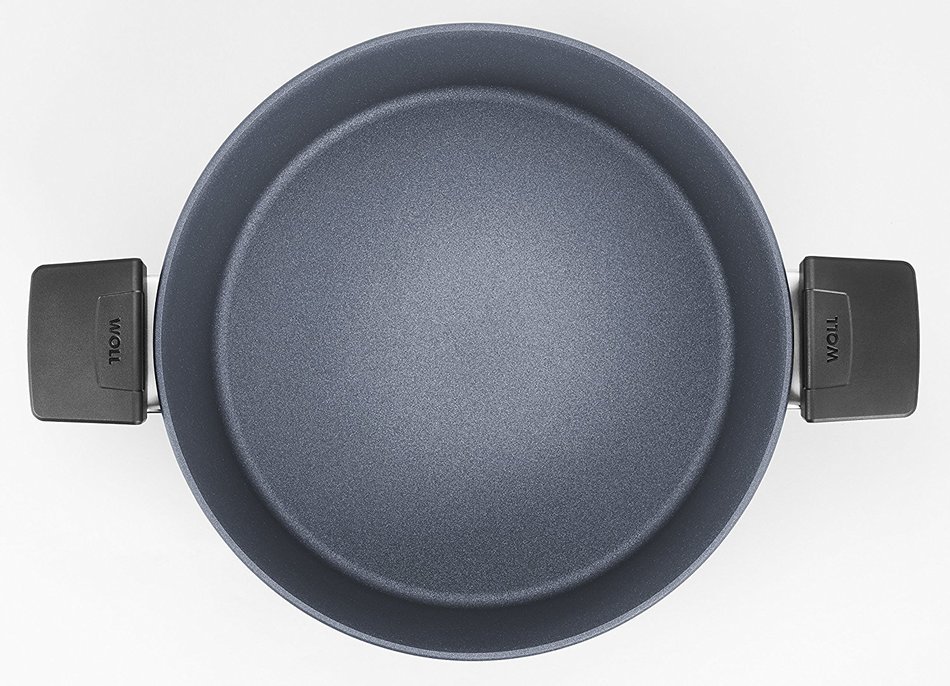 Woll Diamond Plus/Diamond Lite 9.5-Inch Casserole Pan with Lid N2