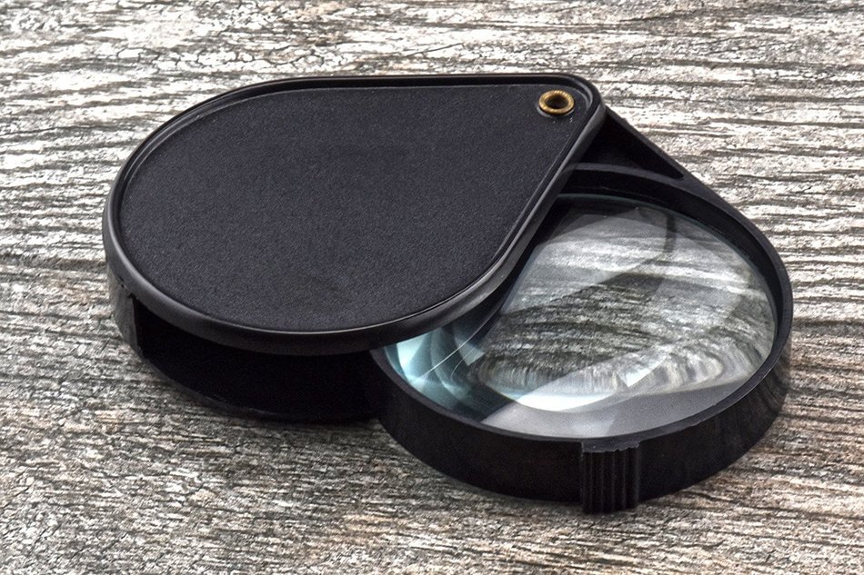 SE MH7017B Folding Pocket Magnifier, 2 1/2", Black