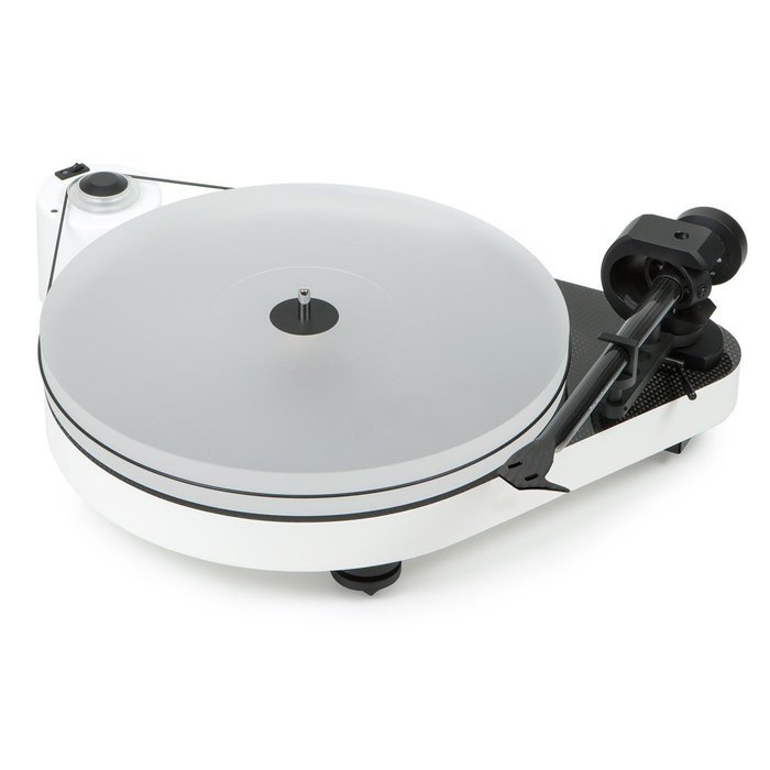 Pro-Ject RPM5 Carbon DC Turntable with Blue Point II Cartridge- White