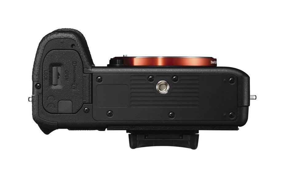 Sony Alpha a7II Mirrorless Digital Camera (Body Only) With Battery Grip N5