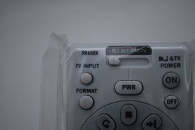 LOT 40 DIRECTV REMOTE RC65RX HR24 HR34 H24 H25 RF/IR + 80AA BATTERIES
