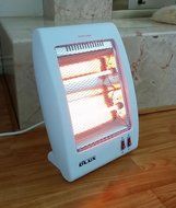 DLUX Infrared Quartz Space Heater Energy Efficient Quite 400/800 Watts N2