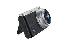 Samsung NX Mini 20.5MP CMOS Smart WiFi &amp; NFC Mirrorless Digital Camera with 9-27mm Lens and 3" Flip Up LCD Touch... N14
