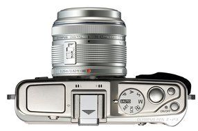 Olympus PEN E-P3 12 MP Live MOS Interchangeable Lens Camera with 14-42mm Zoom Lens (Silver) N2