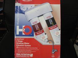 DuPont QuickTwist 2 Stage Drinking Water Filtration System