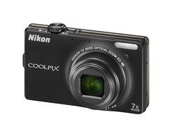 Nikon Coolpix S6000 14.2 MP Digital Camera with 7x Optical Vibration Reduction (VR) Zoom and 2.7-Inch LCD (Silver) N5