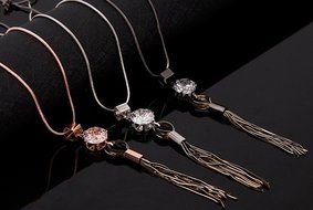 E.a@market Fashion Roses Tassel Long Necklace Sweater Chain for Women (Rose Gold) N3