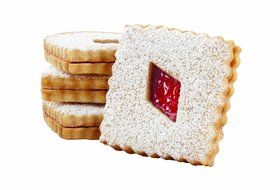 Wilton Square Linzer Cookie Cutter Set N2