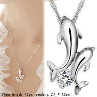 Silver plated Double Dolphin Rhinestone Short Chain Pendant Necklace Jewelry