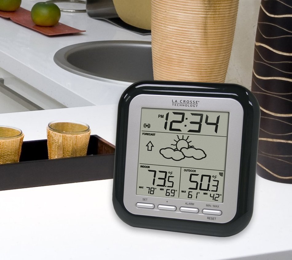 La Crosse Technology WS-9133BK-IT Wireless Forecast Station, Black N2