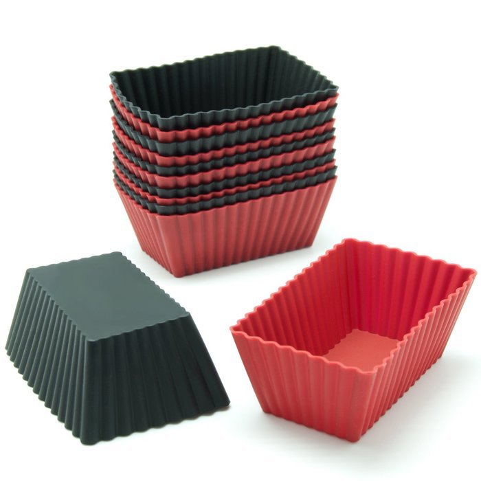 Freshware CB-300RB 12-Pack Silicone Standard Round Reusable Cupcake and Muffin Baking Cup, Black and Red Colors N2
