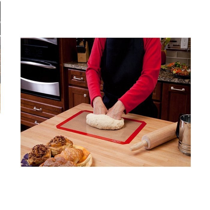 Yontree Silicone Baking Mat Cookie Sheet 2xQuarter Size Brown Base & Red Edge N20
