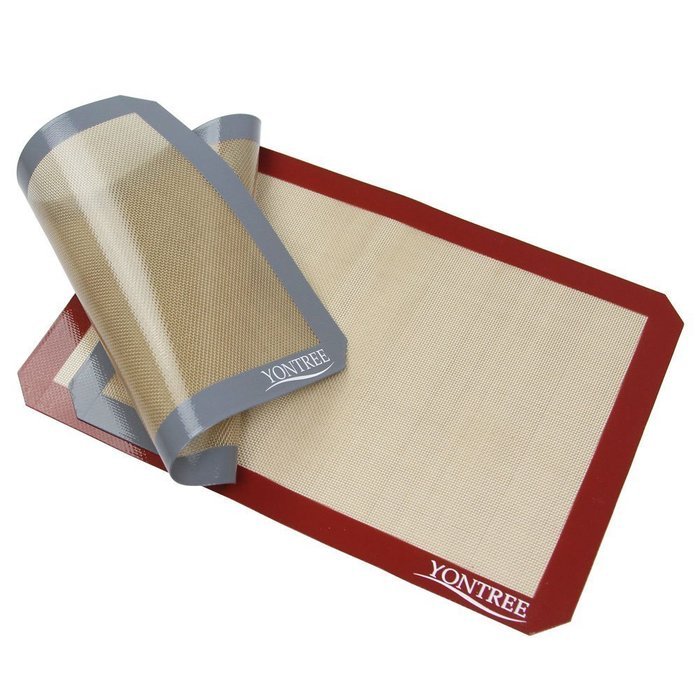 Yontree Silicone Baking Mat Cookie Sheet 2xQuarter Size Brown Base & Red Edge N22