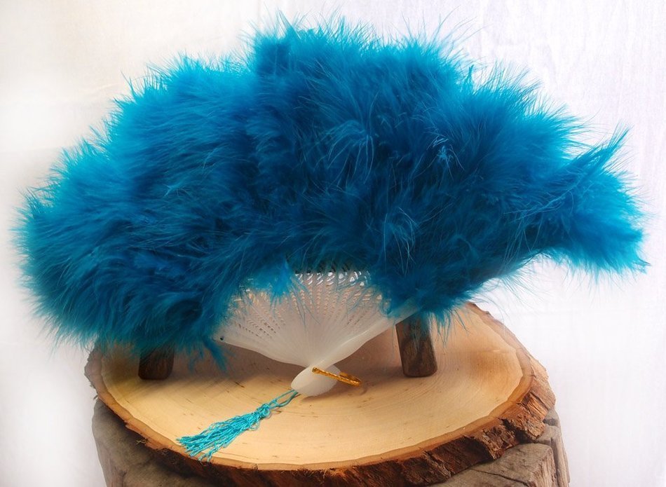 Quasimoon 11" Turquoise Marabou Feather Chinese Folding Hand Fan for Weddings by PaperLanternStore