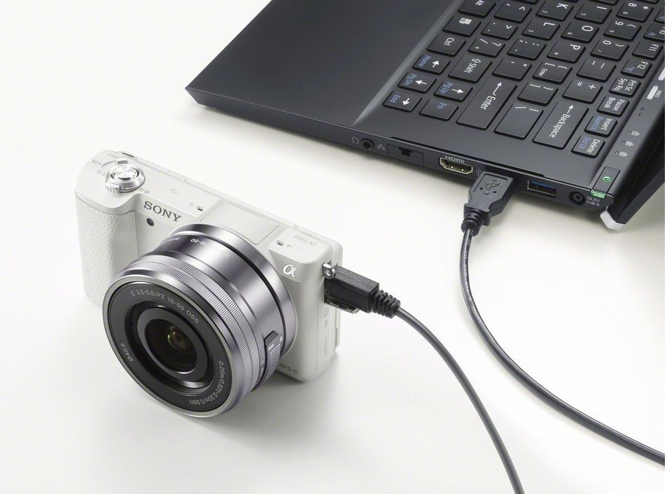 Sony a5100 16-50mm Mirrorless Digital Camera with 3-Inch Flip Up LCD (White) N4