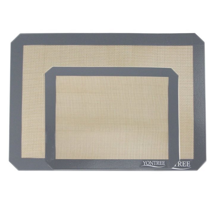 Yontree Silicone Baking Mat Cookie Sheet 2xQuarter Size Brown Base & Red Edge N30