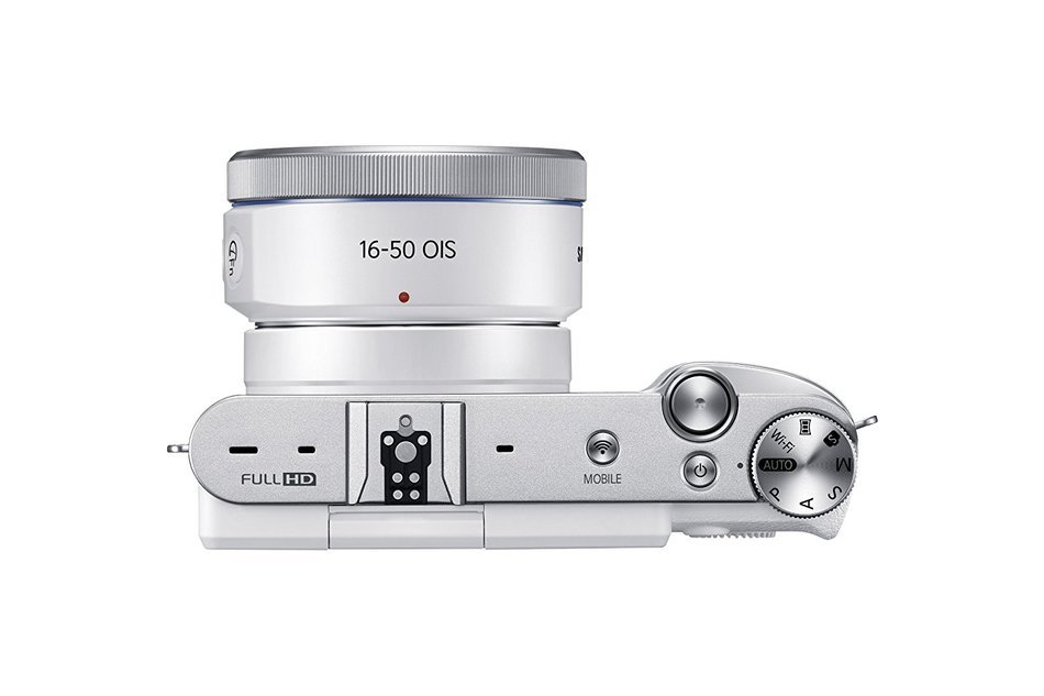Samsung NX3000 Wireless Smart 20.3MP Mirrorless Digital Camera with 16-50mm OIS Power Zoom Lens and Flash (Black) N9