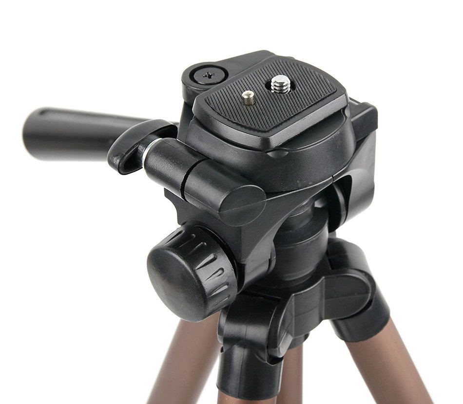 DURAGADGET Sturdy Collapsible Tripod with Extendable Legs for Nikon - D90, D800, D300s