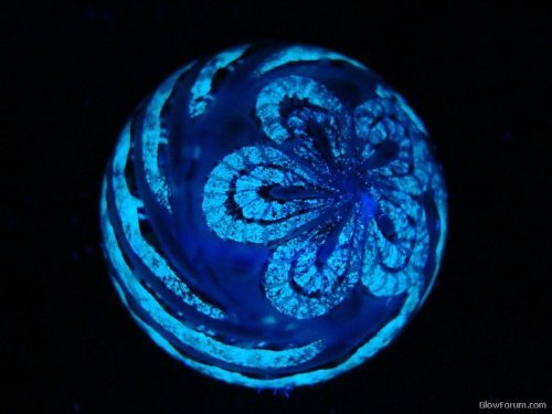Glow Inc. Pure Blue Glow in the Dark powder 1 Oz
