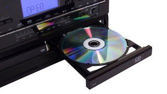 Jensen All-In-One Hi-Fi Stereo CD Player Turntable &amp; Digital AM/FM Radio Tuner Tape Cassette Player Mega Bass...