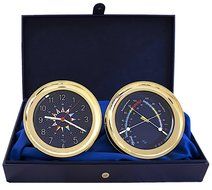 Blue Flag 5.85 Windlass Gift Set presented in a Leather Finish Felt Lined Gift Box with Clock and Comfort Meter N9