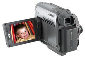 Sony DCRHC20 MiniDV Digital Handycam Camcorder w/10x Optical Zoom (Discontinued by Manufacturer)