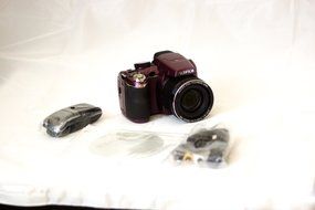 Fuji Finepix S4000 S4080 Full 720p HD 14MP Digital Camera w/ 30x Optical Zoom, 3" TFT LCD (Plum) N2