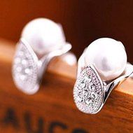 1 Pair New Fashion Women Lady Elegant Diamante Pearl Ear Stud Earrings N2