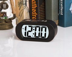 Plumeet Easy Setting Silicone Protective Cover Digital Silent LCD Large Screen Desk Bedside Alarm Clock With Snooze...