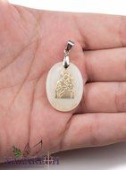 Holy Mary &amp; Baby Jesus Mother of Pearl Pendant Madonna Medal Handmade Nazareth N4