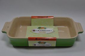 Le Creuset Rectangular Baker, 10.5", Fruit Green N3