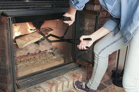 Grill Daddy King Tong Pro for Fire Pits or Fireplace 28&rdquo; Power Leverage Handle and Heat Shield Protects Hands... N6