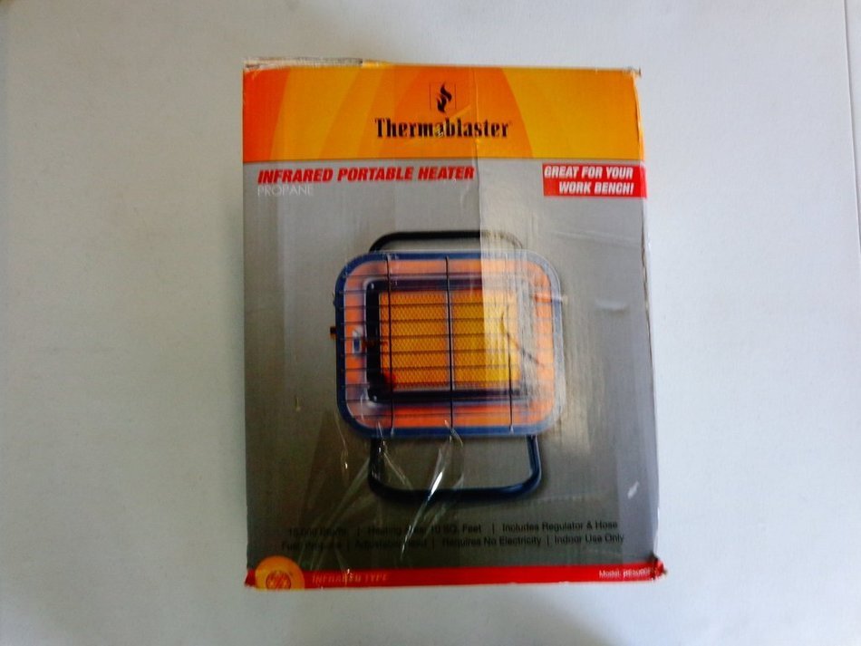 Vent Free 25,000 BTU Infrared Dual Fuel T-Stat Space Heater