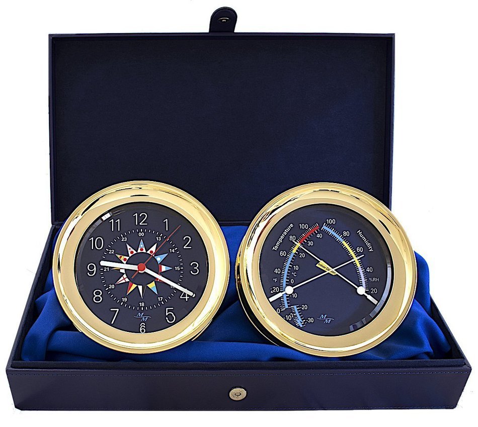 Blue Flag 5.85 Windlass Gift Set presented in a Leather Finish Felt Lined Gift Box with Clock and Comfort Meter N9