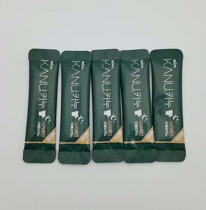 MAXIM KANU Mini Dark Roasted Instant Americano Coffee 0.9g(0.03oz) &times; 100 Sticks with Free Gift(Dark Roasted) N16
