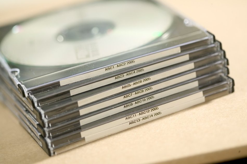 Brother PT-P700 PC Connectable Label Maker for PC and MAC N4