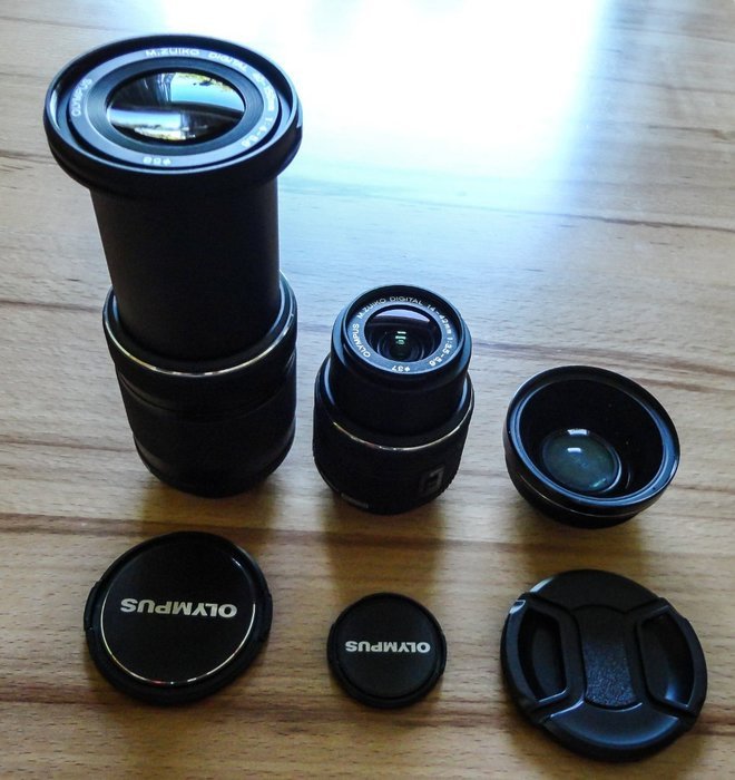 Olympus Mirror-less Slr Om-d E-m5 Double Zoom Kit Silver 16.05 Million Pixel Dust Drip Om-d E-m5 Dzkit Slv - International... N2