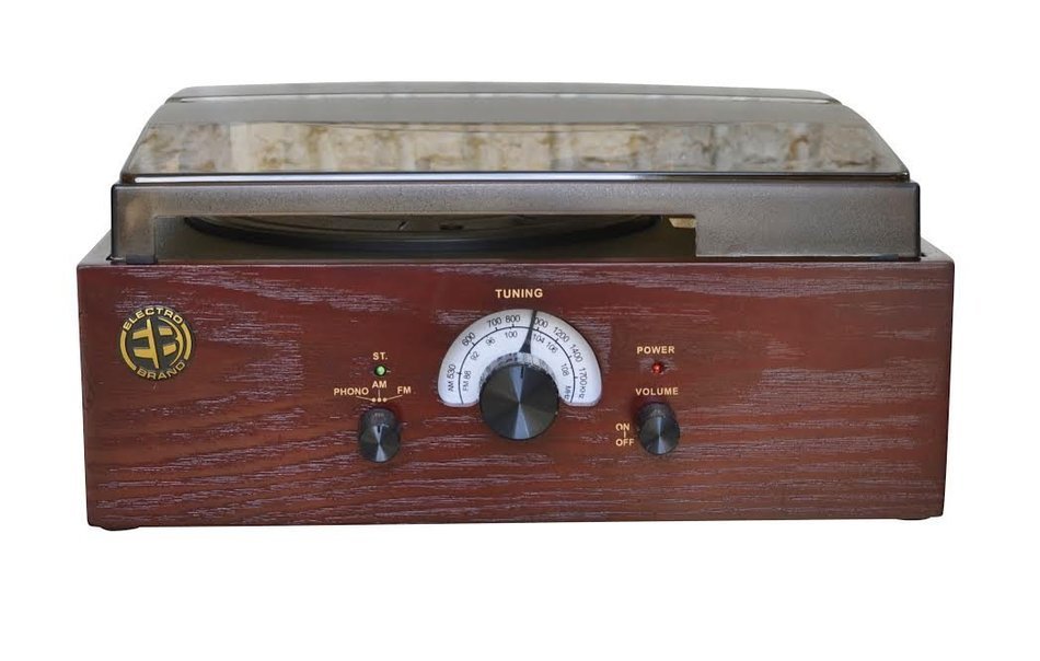 3-Speed Turntable, AM/FM Tuner Plus Record-To-PC in Rich Cherry Wood