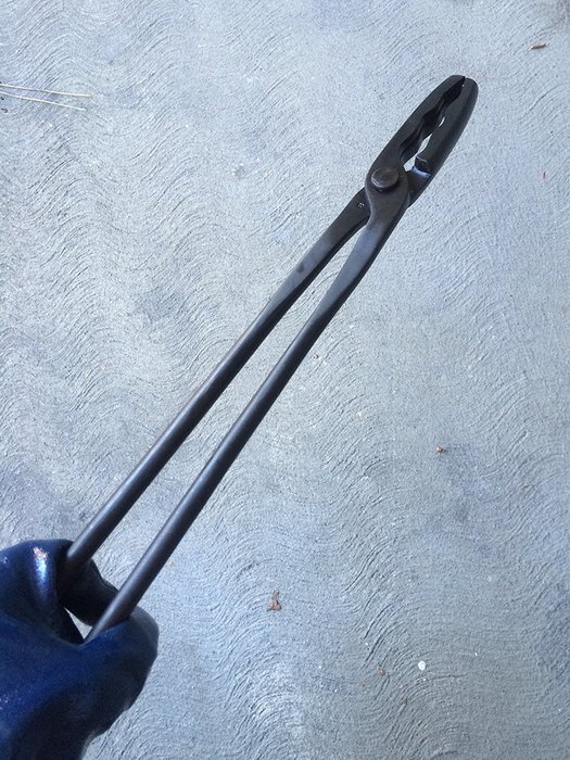 Blacksmith Wolf Jaw (Large) Tongs &ndash; 450mm N3